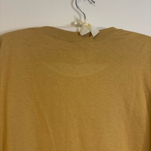 “Willie Nelson” Graphic Tan T-Shirt - Picture 4 of 9